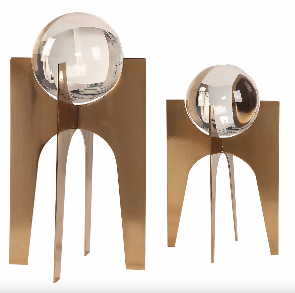 Crystal Ball Golden Stand